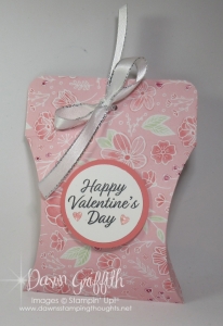 Pillow Gift Box video